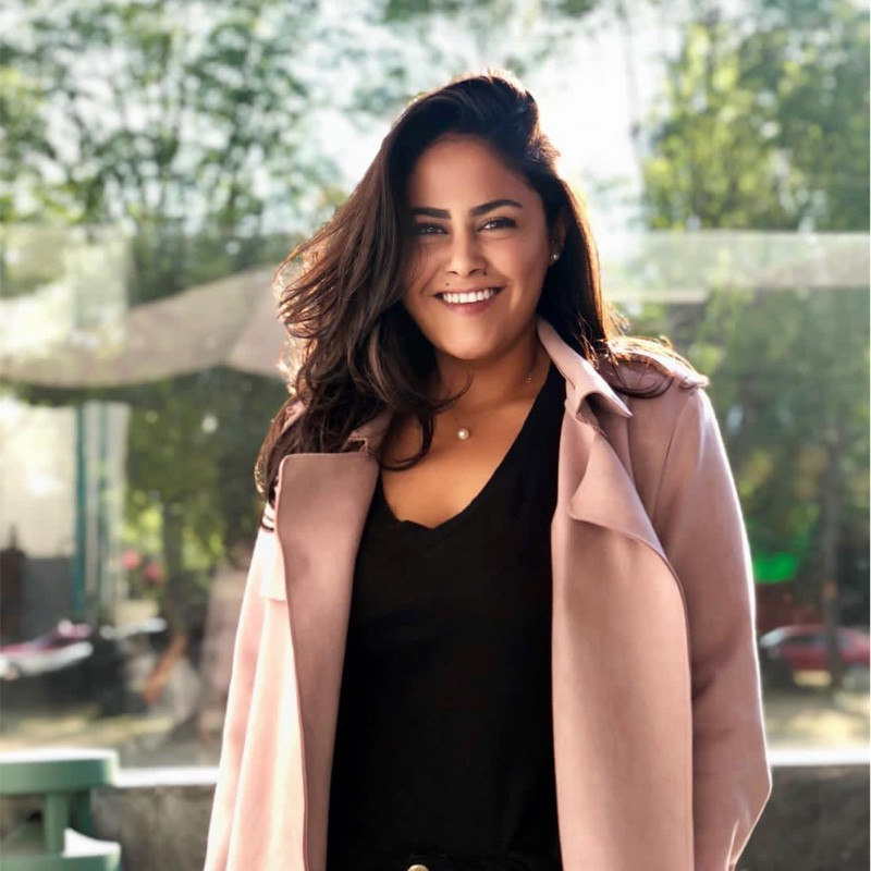 Jimena Ibarra, Directora Senior en CPCON Ciudad de México, gestionando servicios de inventario y asesoría a clientes